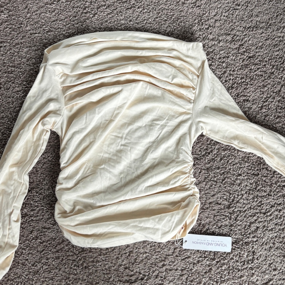 Amazon Cream Ruched Long-Sleeve Crop Top